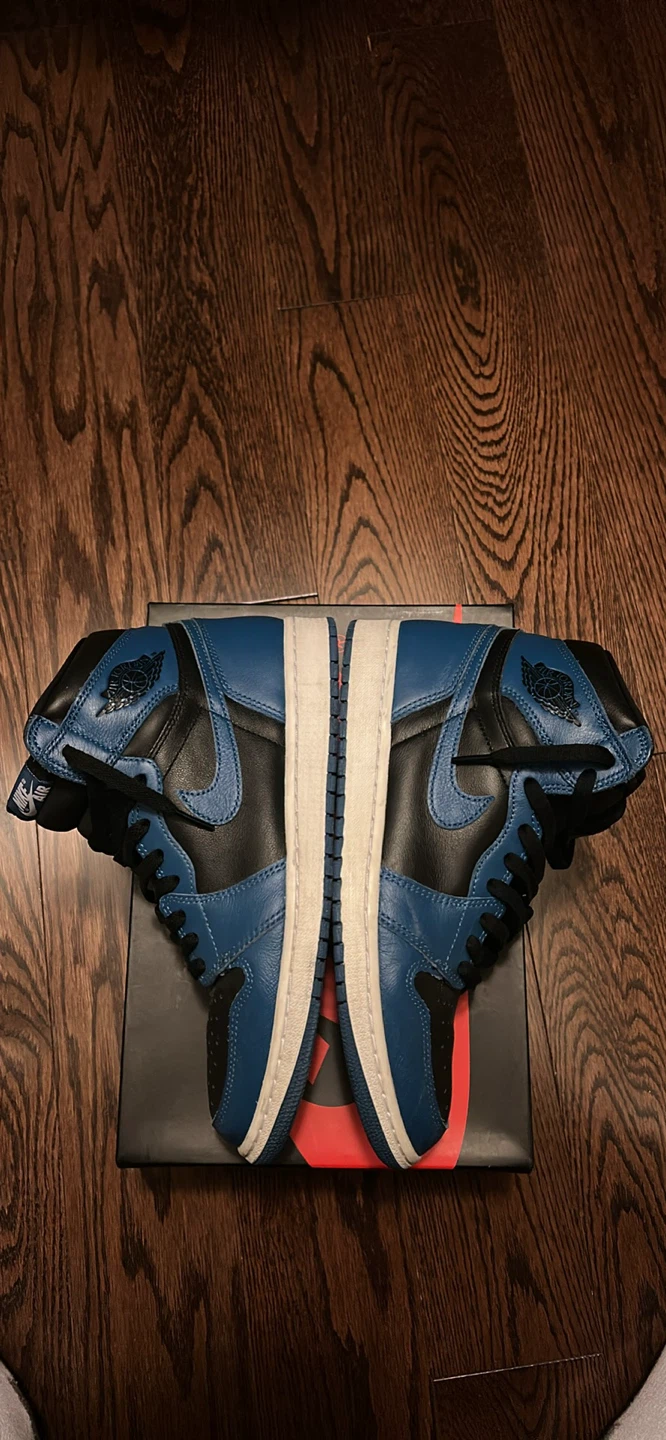 Air Jordan 1 High OG - photo 2