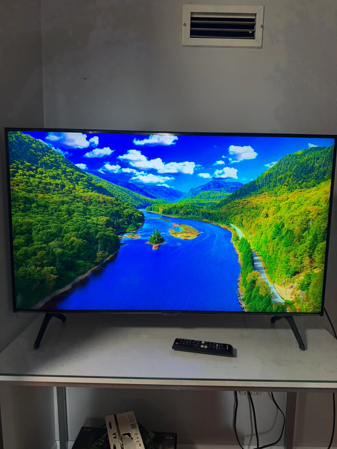 Samsung 43" Smart TV