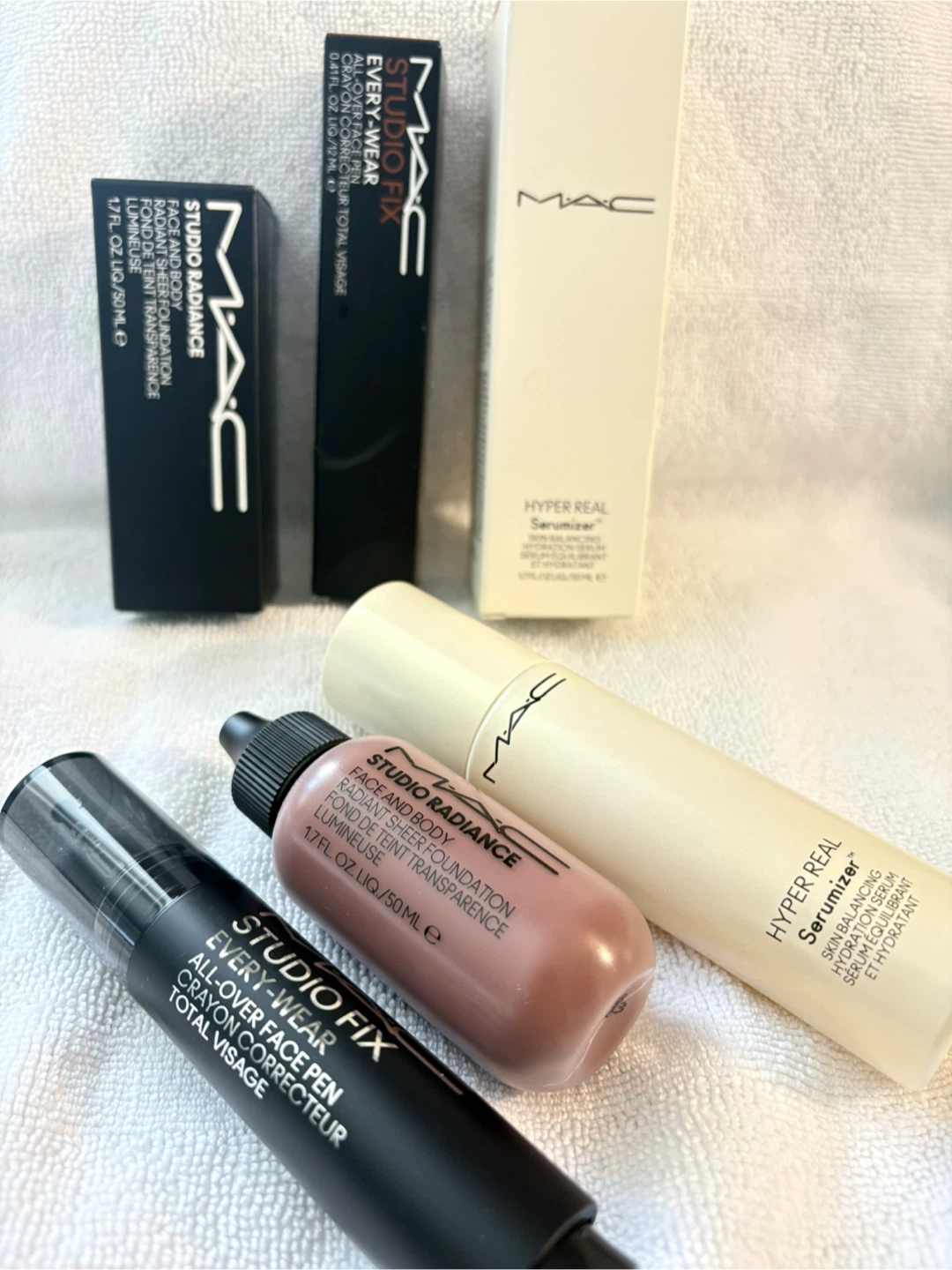 M.A.C. Studio Fix and Studio Radiance Makeup Lot - photo 2