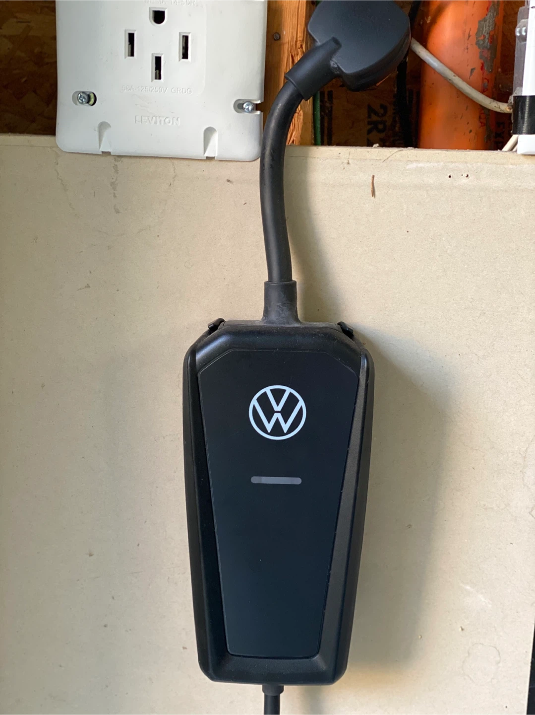 VW 2 in 1 EV Charger with Accessories - photo 2