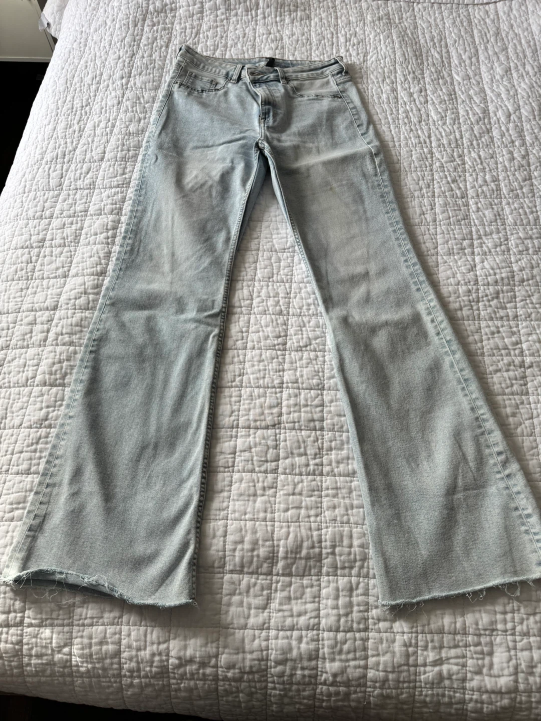 H&M Divided Flare Jeans (Light Wash Size 10 & Cream Size 12) - photo 3
