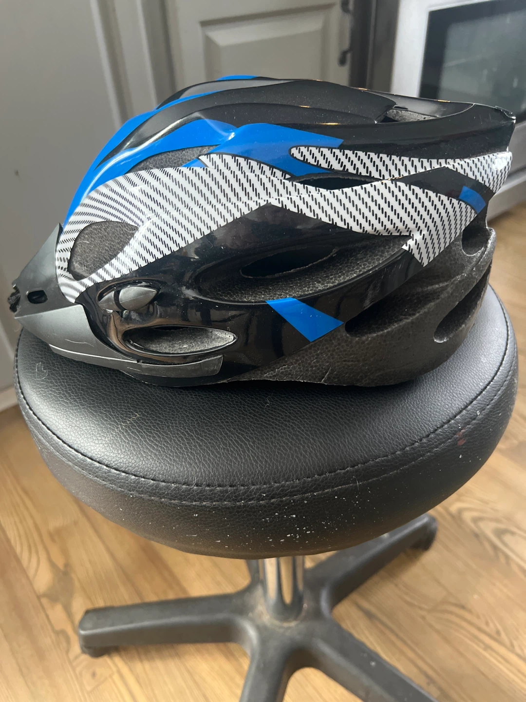 Black and Blue Bicycle Helmet with Elbow and Knee Pads - photo 3