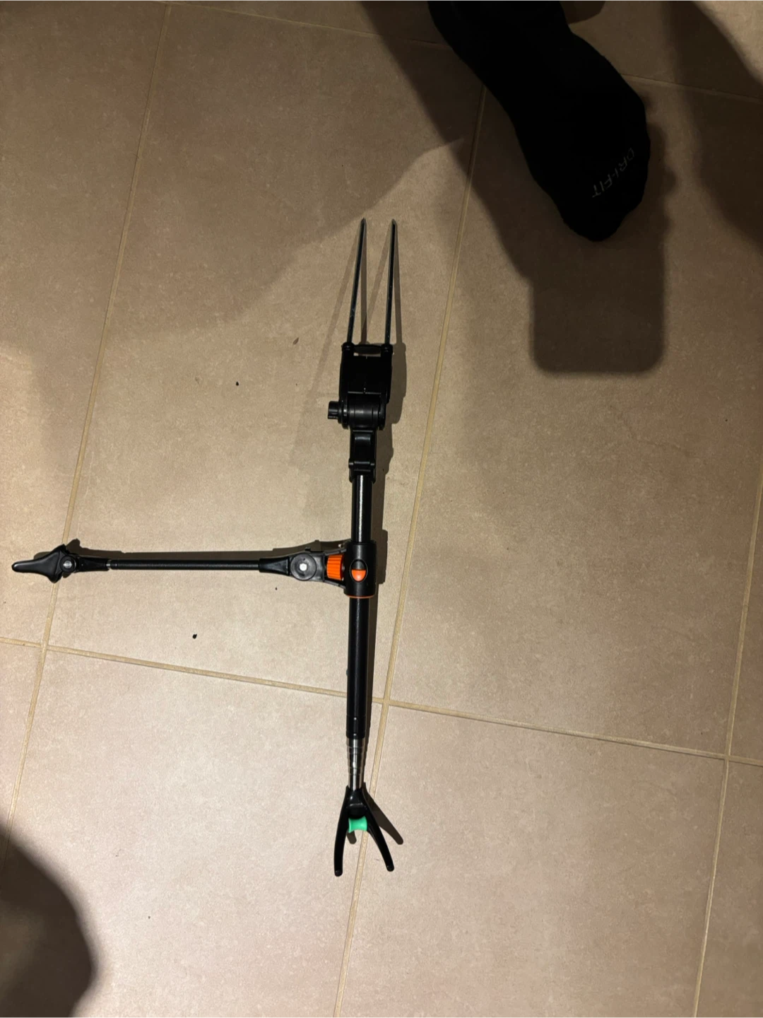 Black Fishing Rod Pod - photo 2