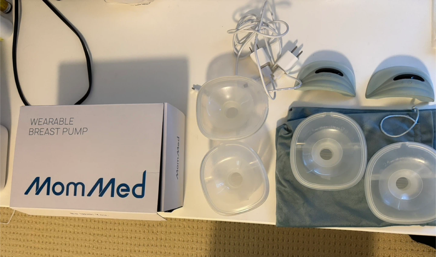 MomMed S21 Wearable Breast Pumps