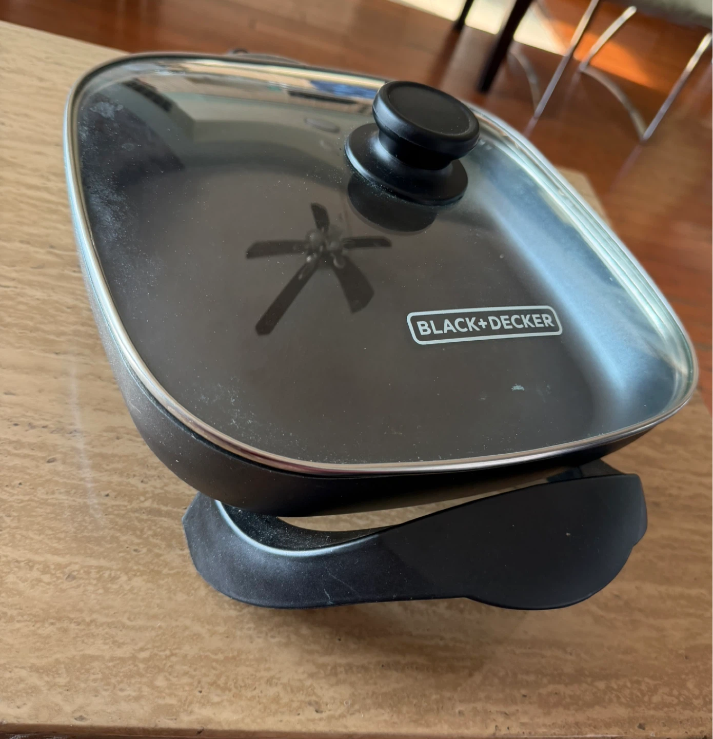 Black + Decker Electric Griddle Skillet Pan with Lid