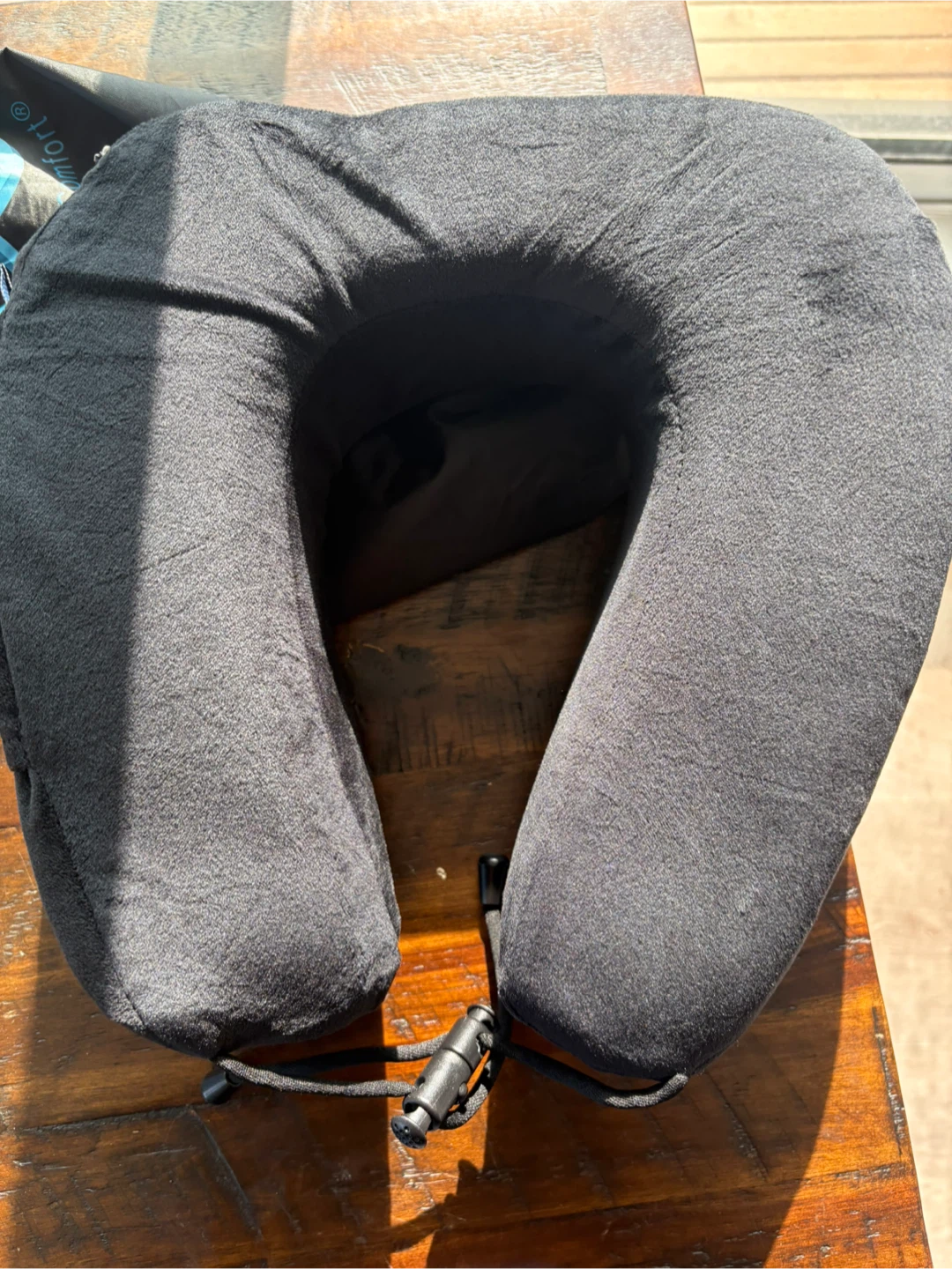 Everlasting Comfort Neck Pillow - photo 3