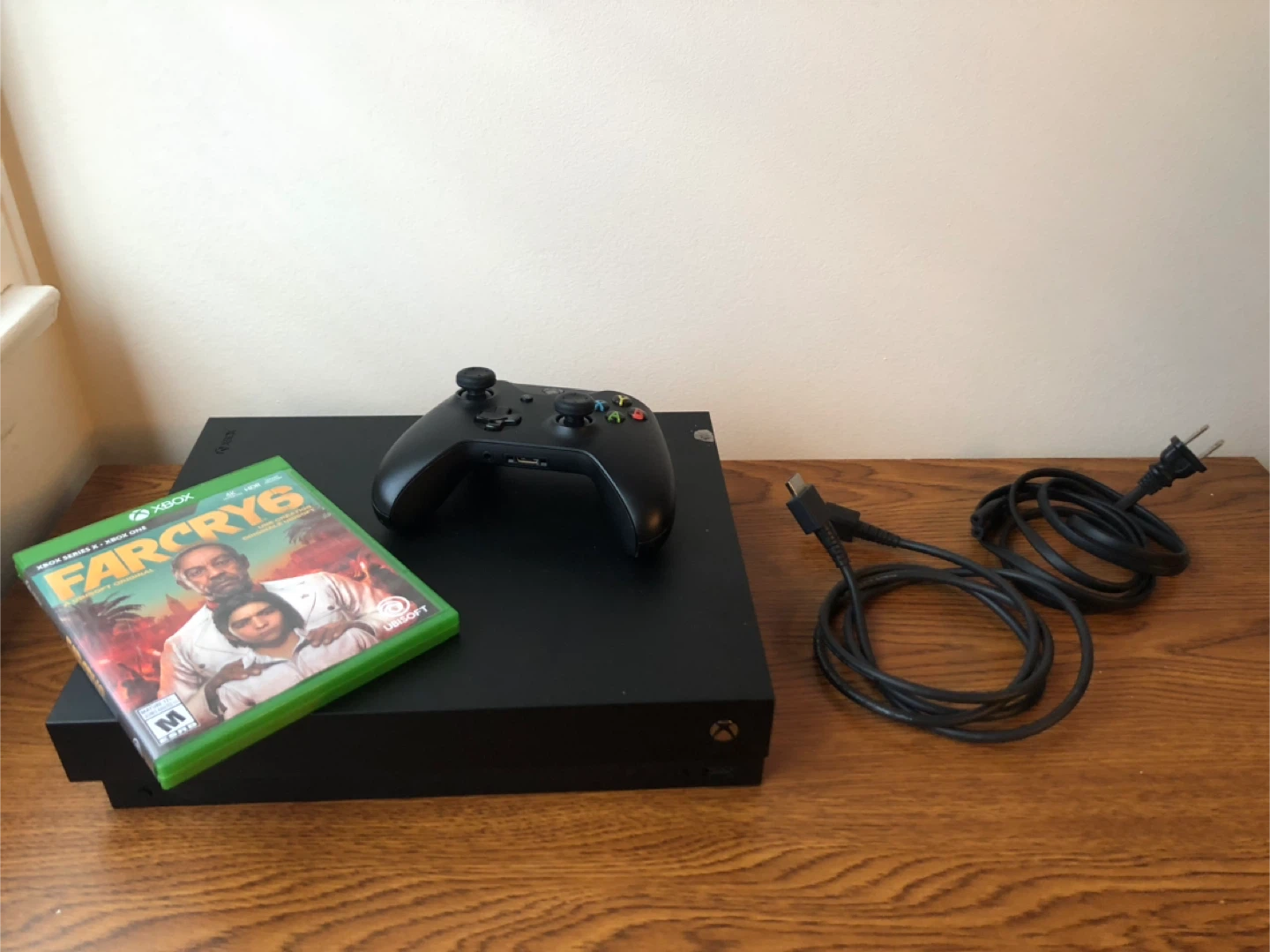 Xbox One X - photo 3