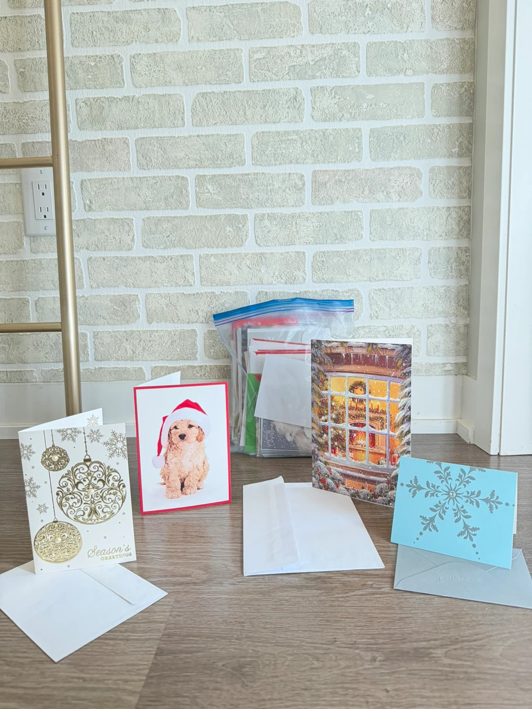280 Assorted Greeting Cards and Envelopes - photo 5