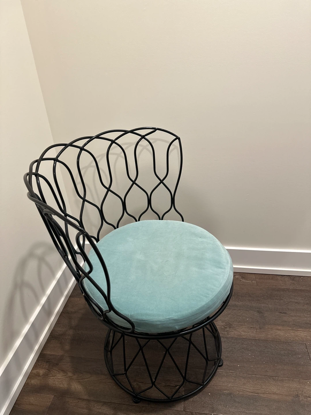 Black metal chair with light blue cushion - photo 3