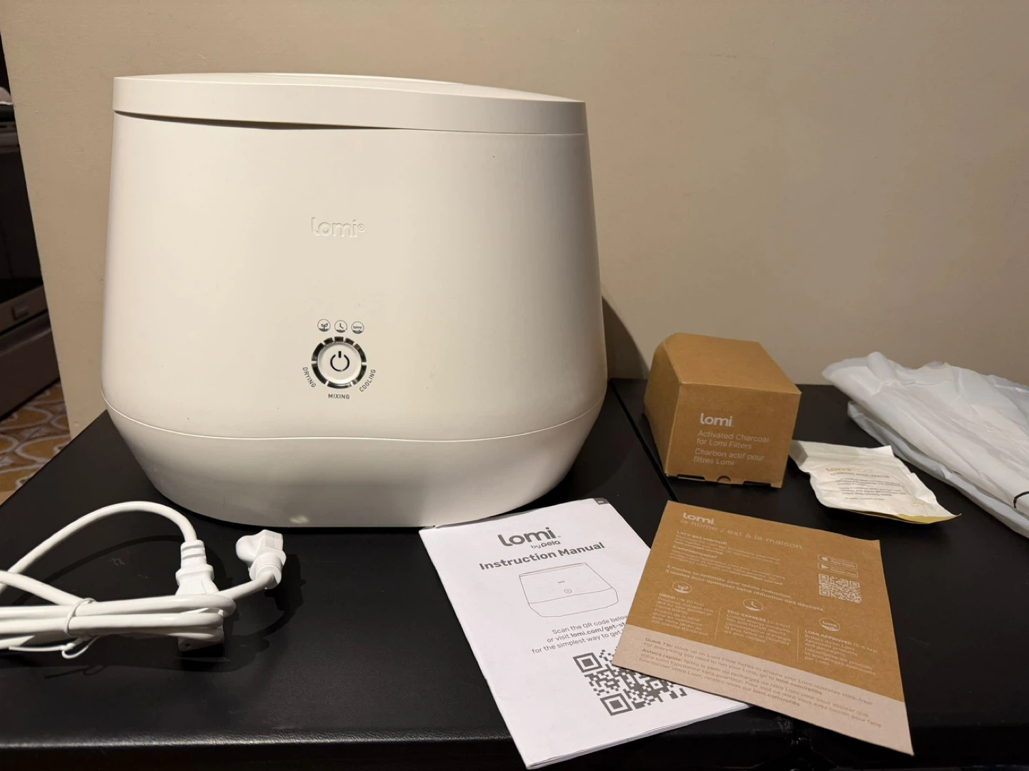 Lomi Smart Kitchen Composter 🌱♻️