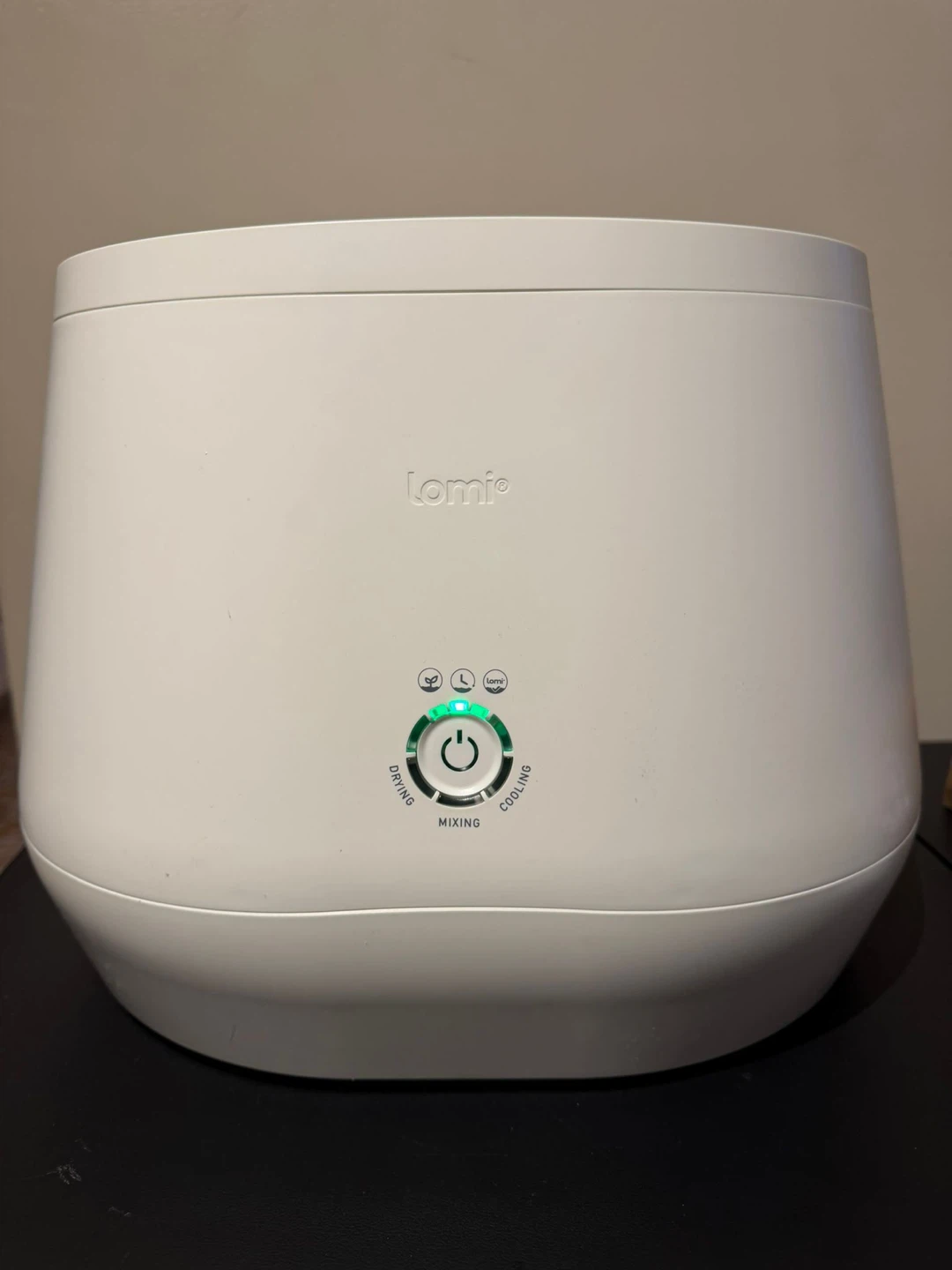 Lomi Smart Kitchen Composter 🌱♻️ - photo 3