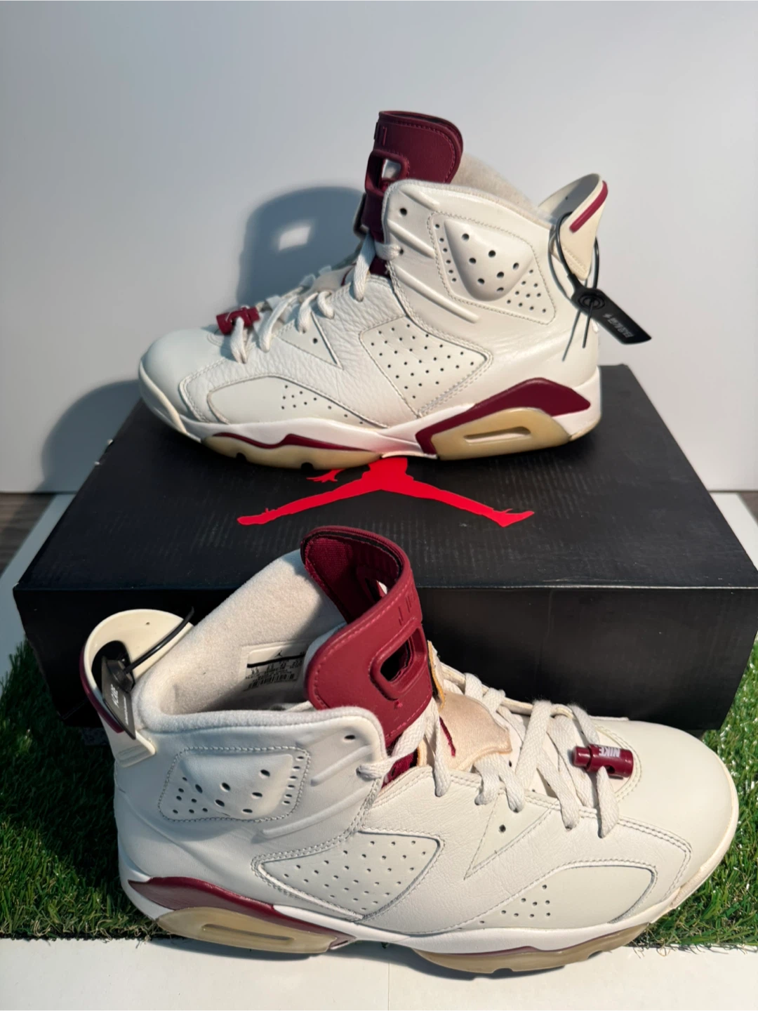 Jordan 6 Maroon size 9.5 - photo 2