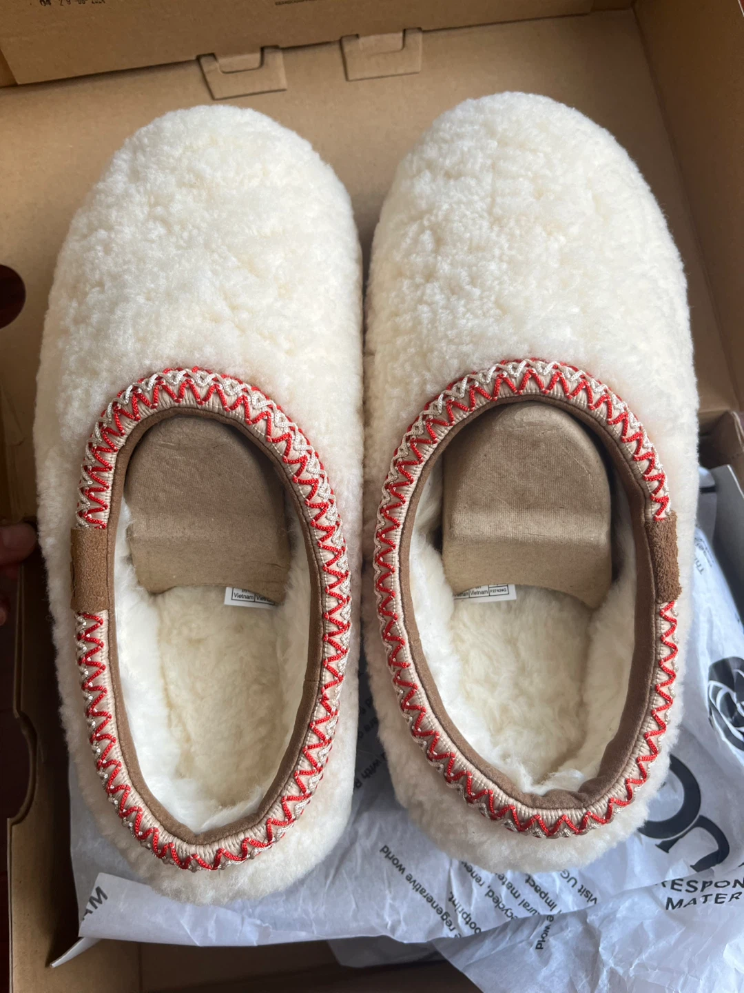 UGG W Tasman Maxi Curly Slippers - Size UK 6/USA 8