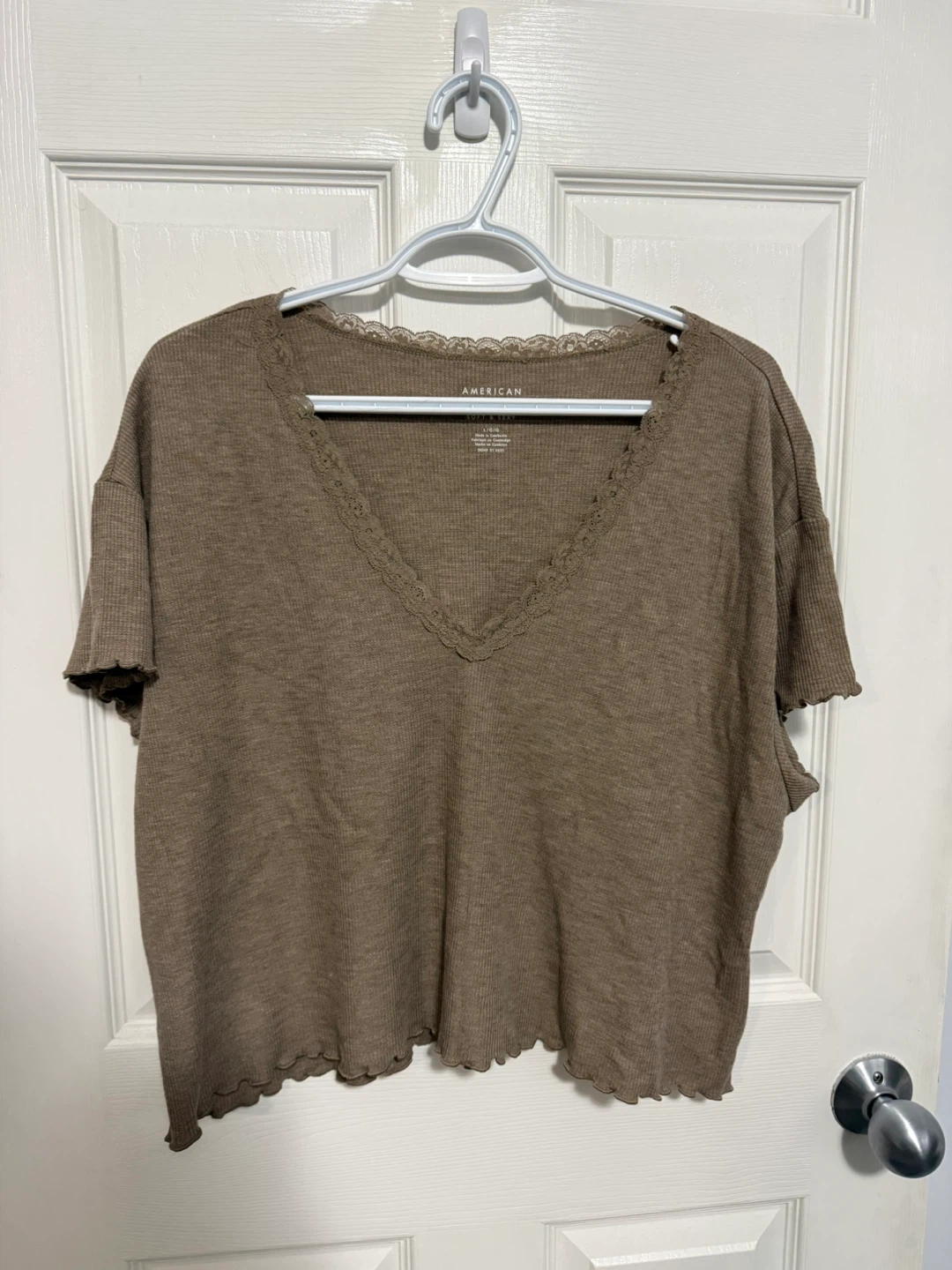 American Eagle Lace Trim V-Neck Top - photo 3
