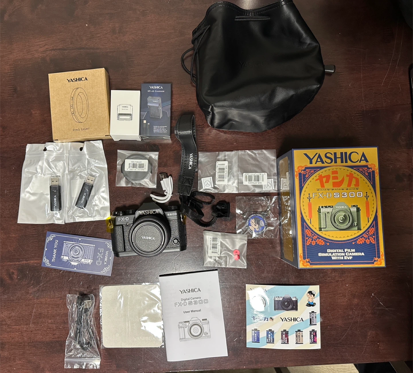 Yashica FX-D S300 Digital Camera Kit - photo 4