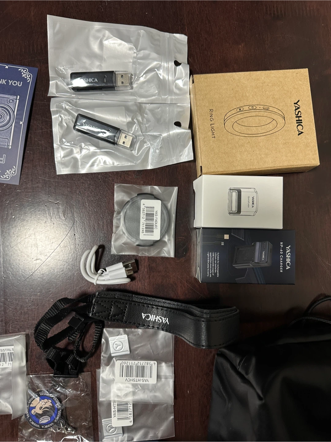 Yashica FX-D S300 Digital Camera Kit - photo 3