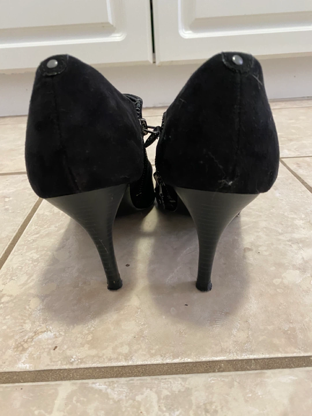 Black Suede Ankle Boots - photo 3