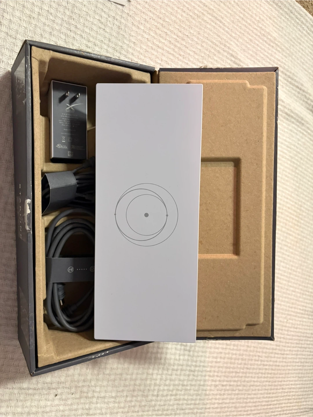 Starlink Router with Power Supply and Cables