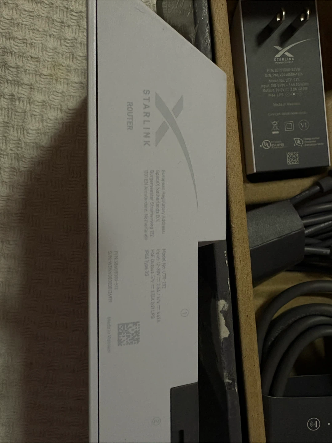 Starlink Router with Power Supply and Cables - photo 4