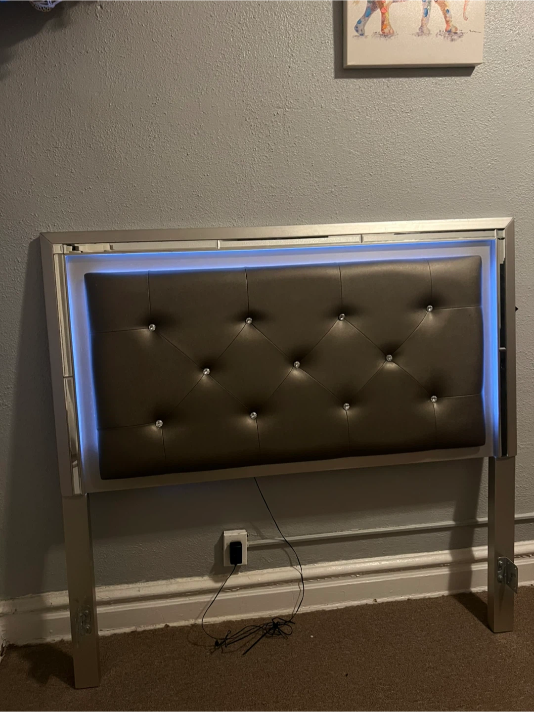 Tufted Headboard with LED Lights - photo 2