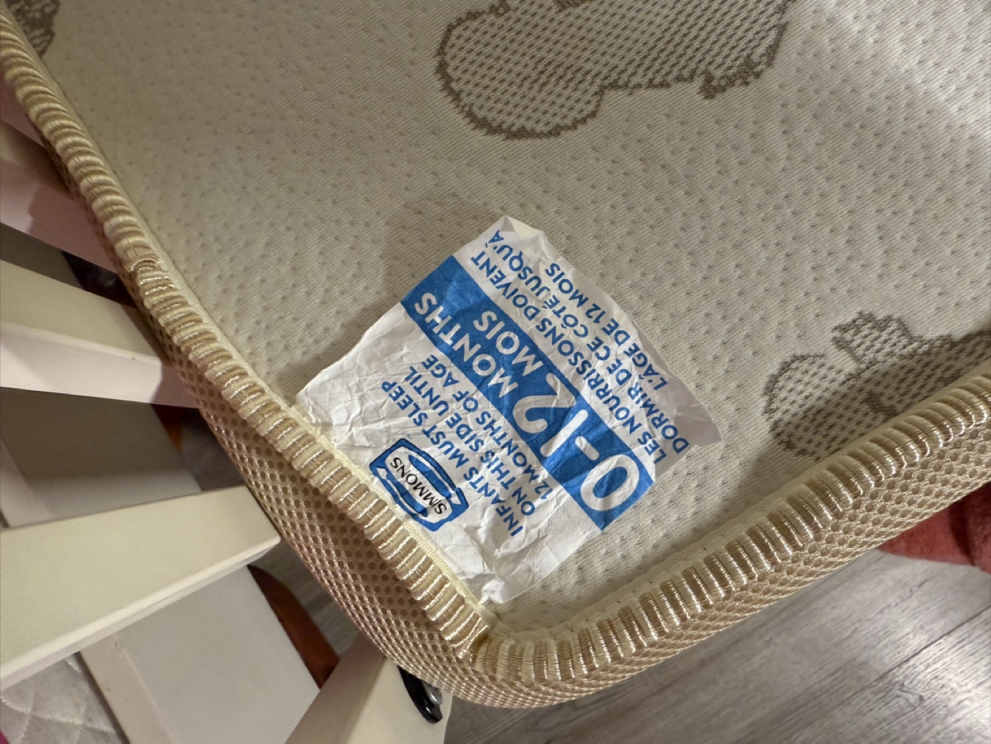 Oxford Baby Elizabeth 4 in 1 Convertible Crib Vintage White - photo 5