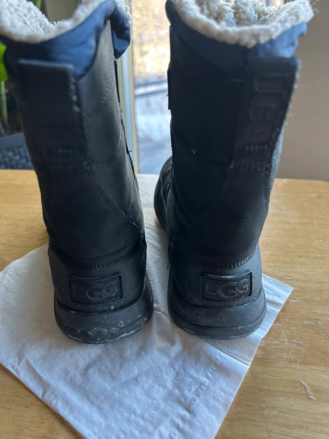 UGG Black Winter Boots - photo 3