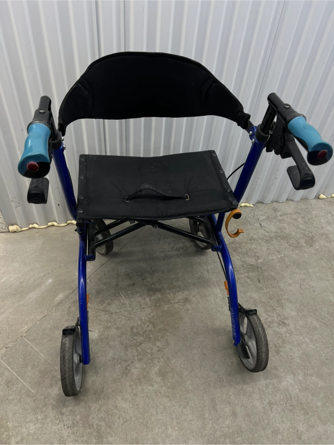Airgo Excursion 4-Wheel Rollator Walker - photo 2