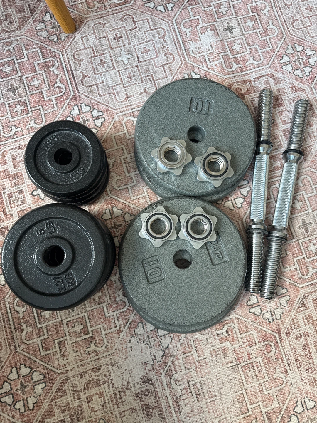 Adjustable Dumbbell Set with Weight Plates