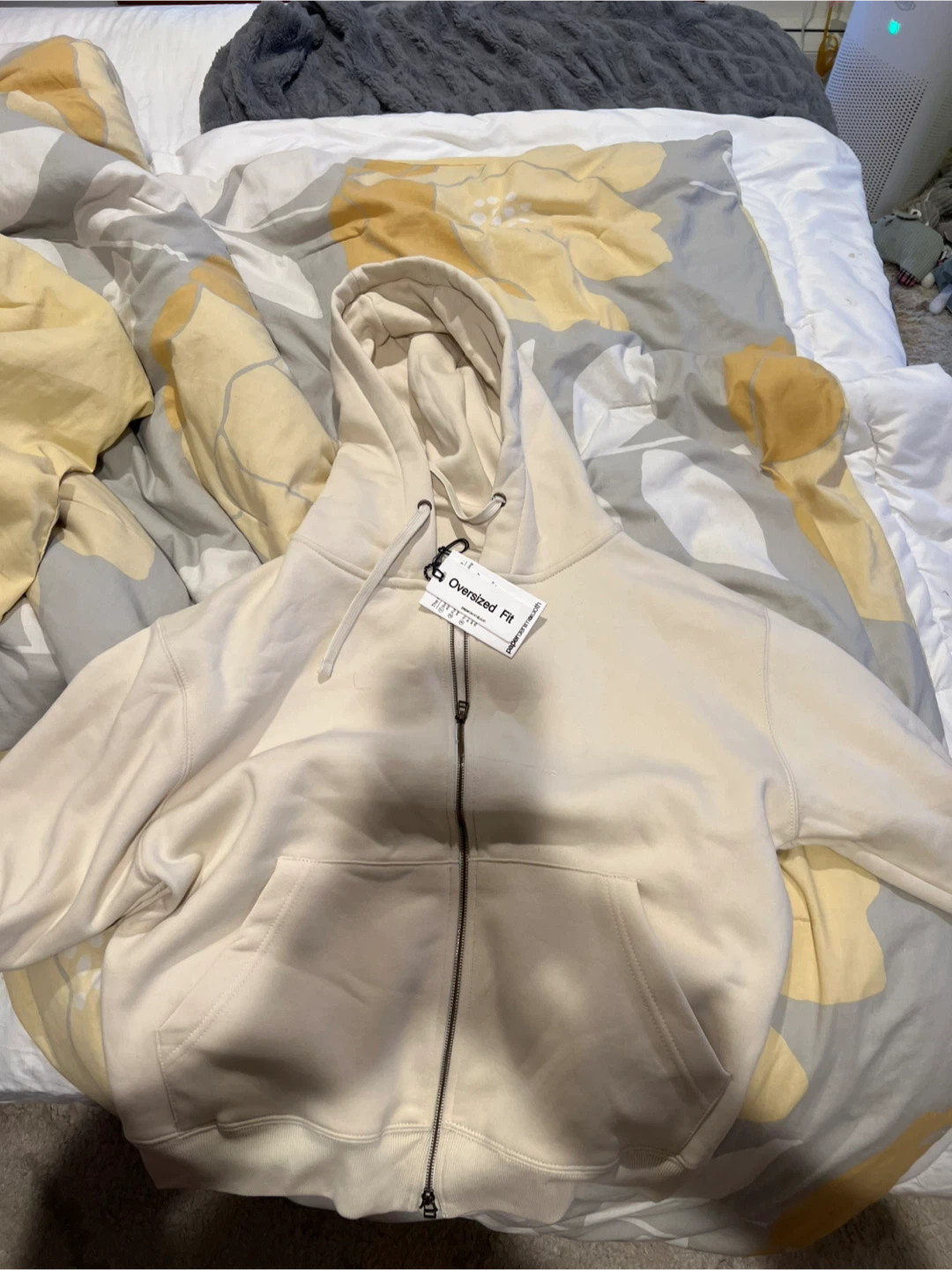 Cream Oversized Fit Zip-Up Hoodie