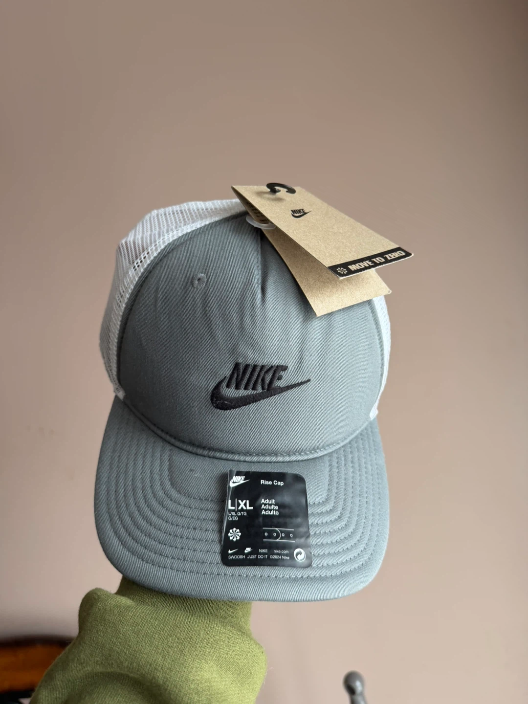 Nike Rise Cap L/XL Grey White Trucker Hat - photo 2