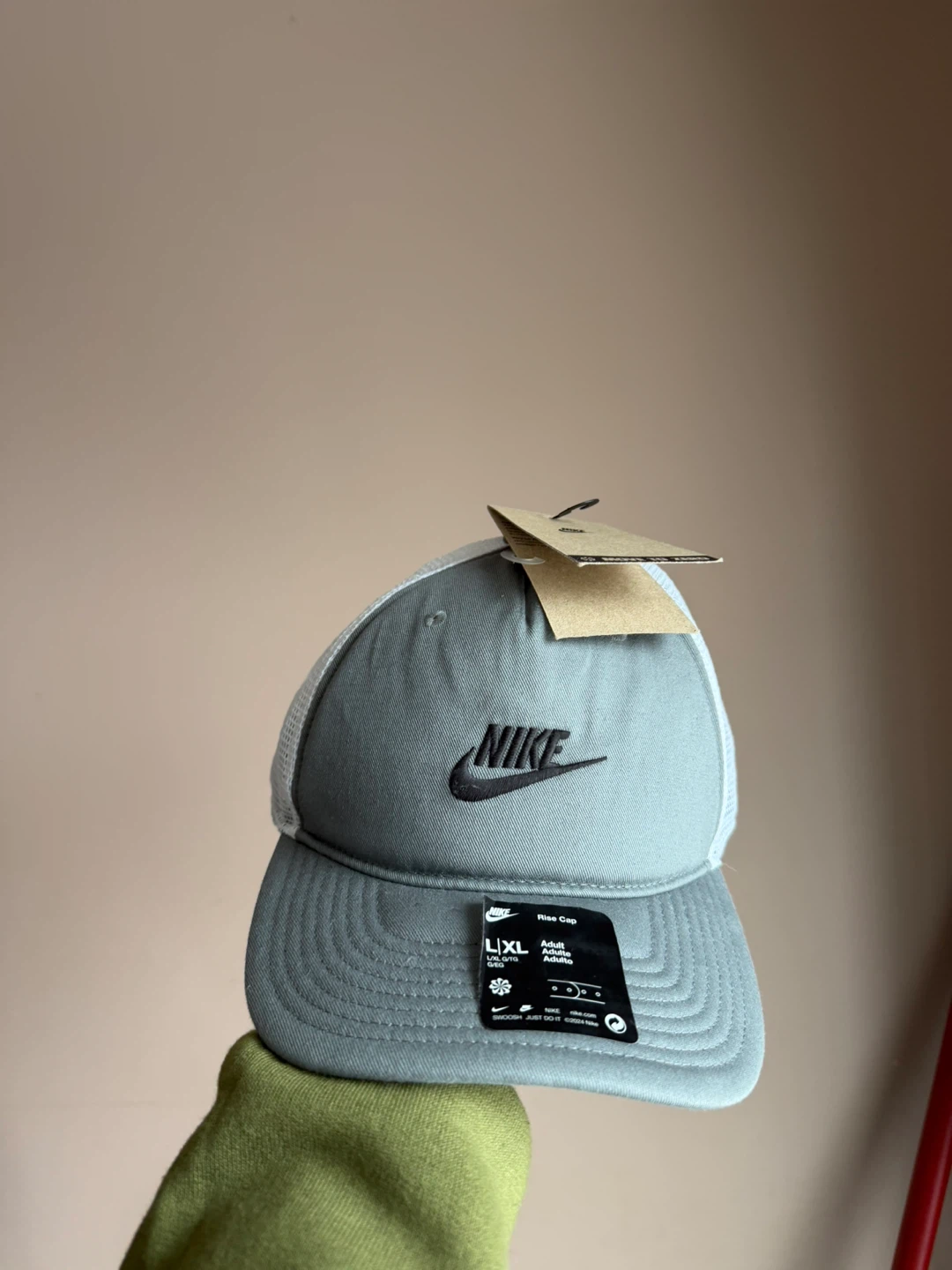 Nike Rise Cap L/XL Grey White Trucker Hat - photo 3