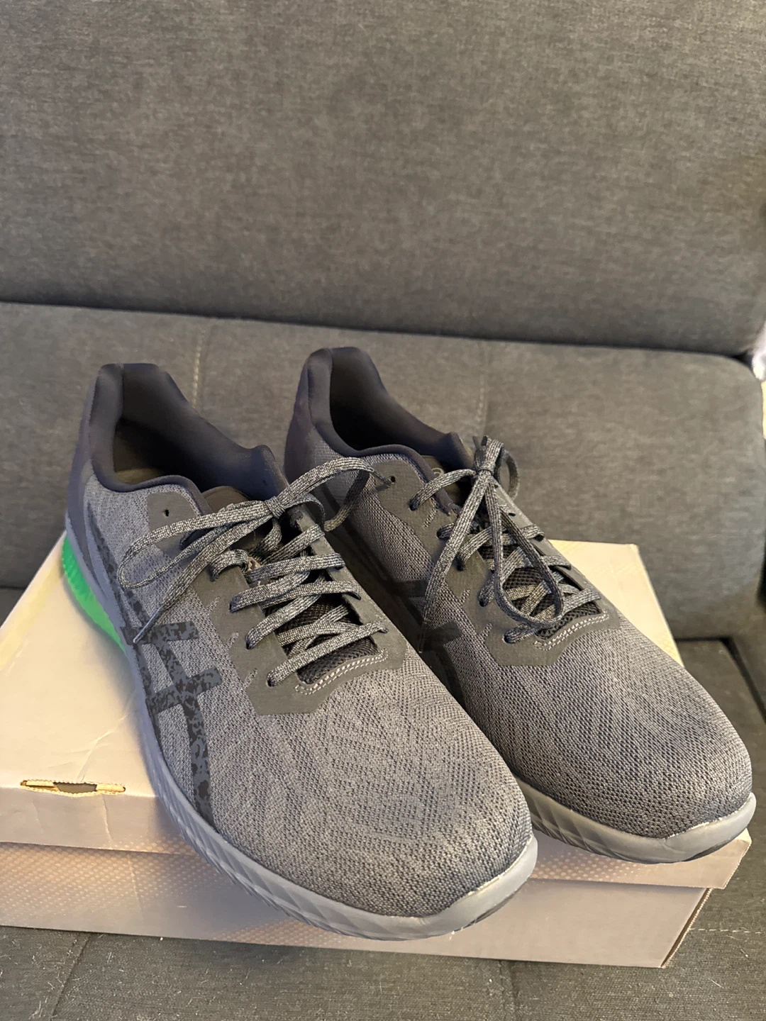 Brand New ASICS GEL KENUN Men's Shoes - Size 15