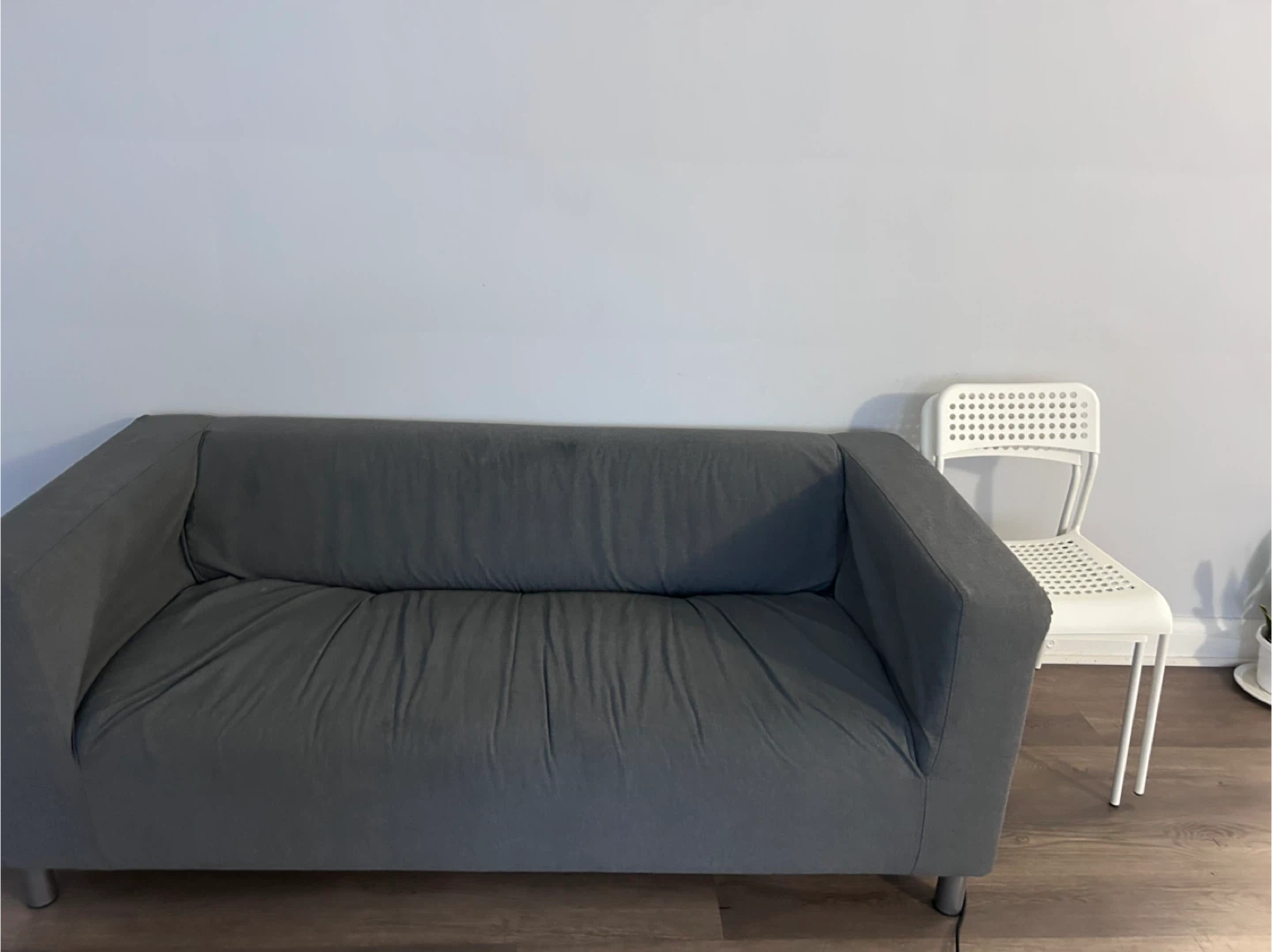 Grey 2-Seater Sofa, 2 chairs, electric fan - photo 3