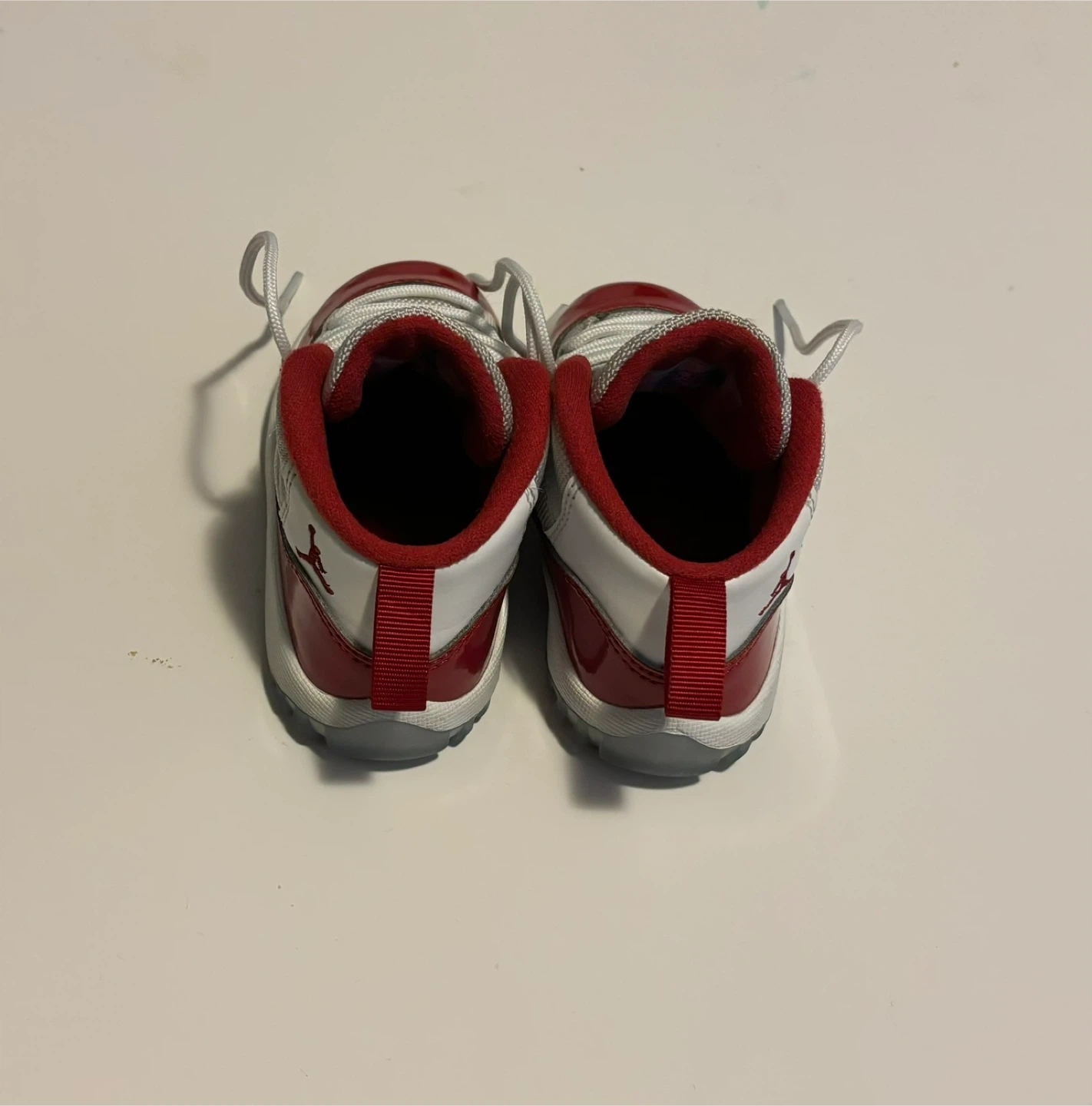 Jordan 11 Cerry red Shoes Red White (Size 6) - photo 3