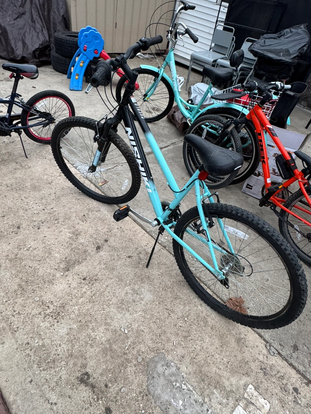 NISHIKI "Moonstone" Bicycle - Medium, 17" Frame, 26" Wheels
