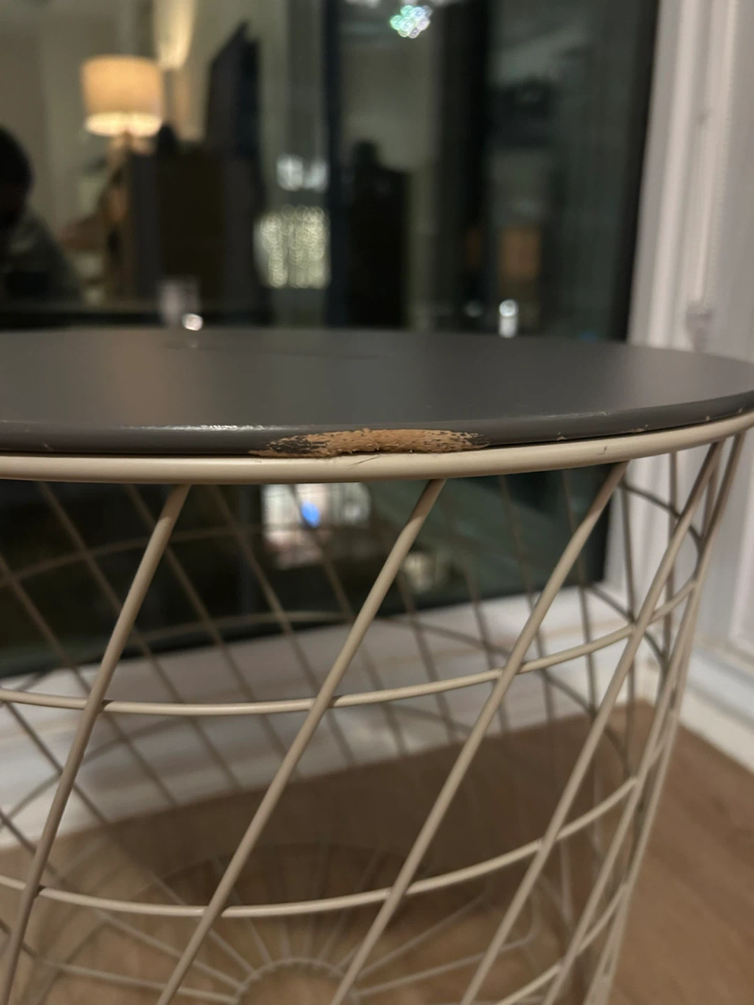 🧡 Table with Round Top and basket - photo 4