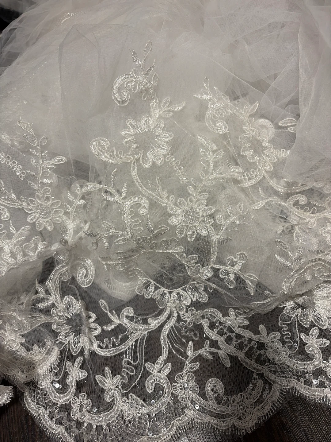 White Lace Wedding Veil - photo 4