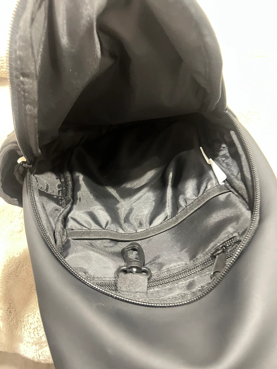 Duchamp  sling backpack unisex - photo 2