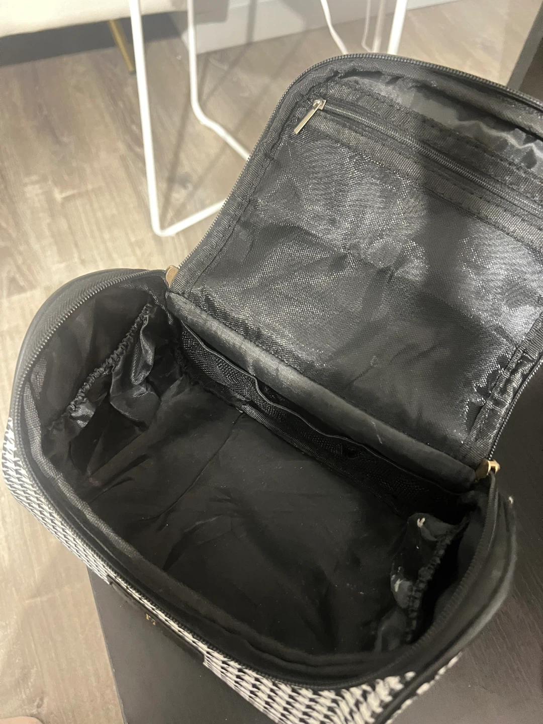 Patricia Ledo makeup bag - photo 2