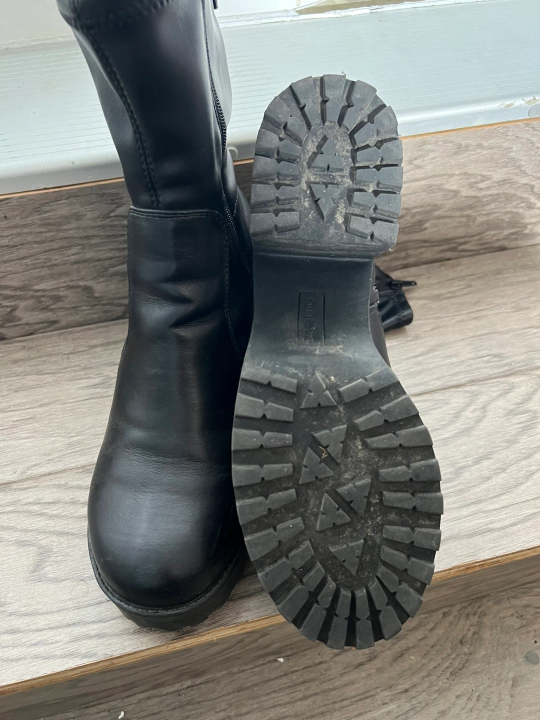 Black Chunky Platform Boots - 9 - photo 3