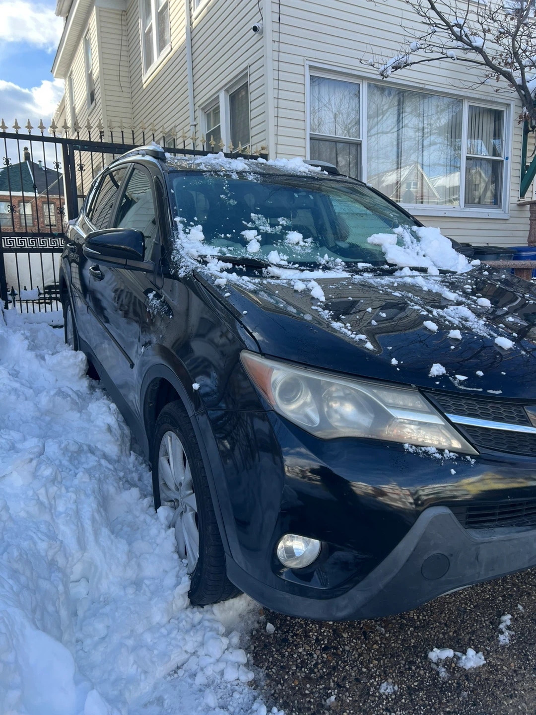 Black Toyota RAV4 SUV - photo 5