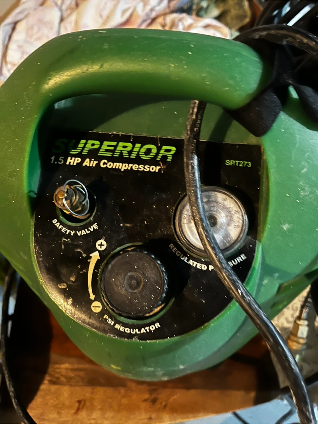 Air compressor