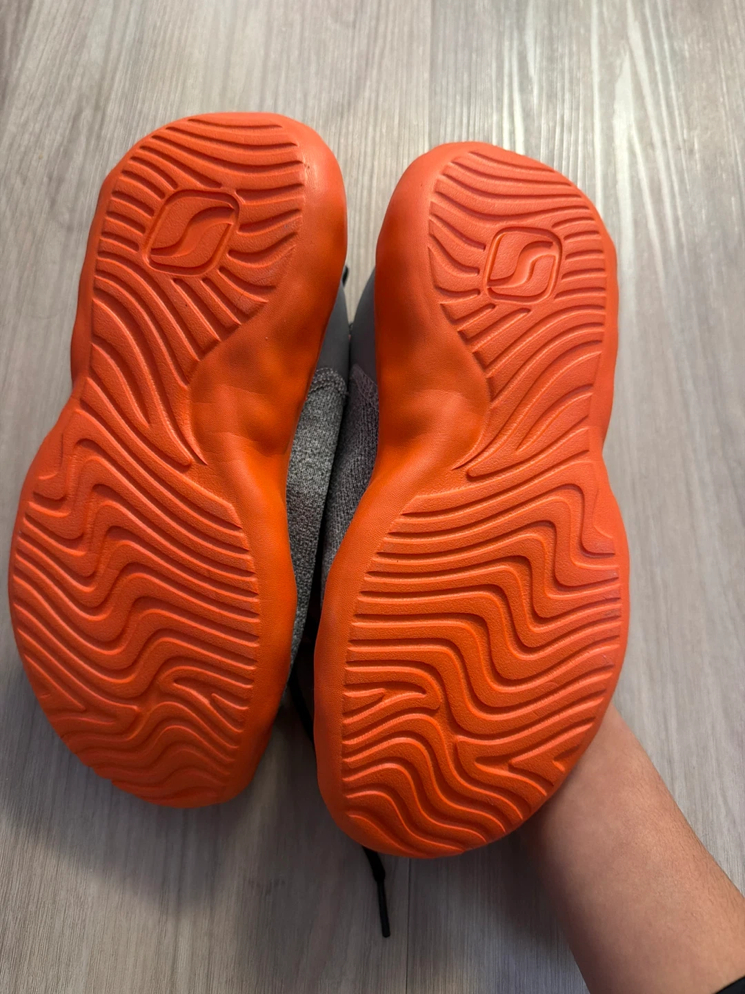 STQ Running Shoes - Size 6 - photo 3