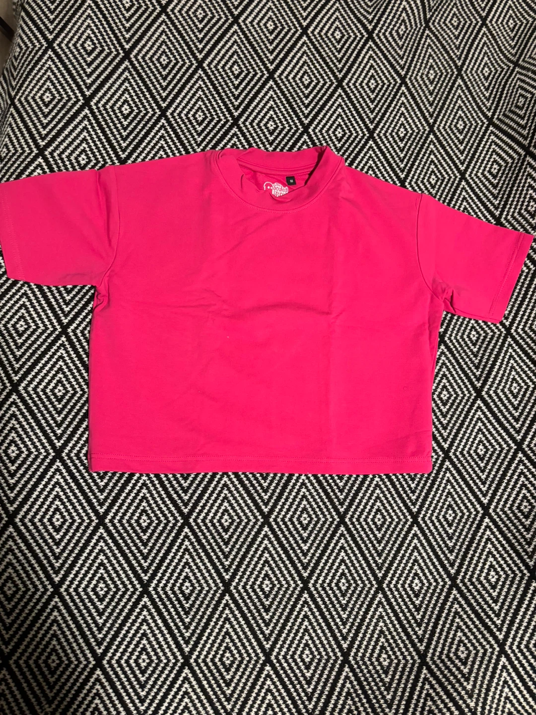 Bright Pink Crew Neck T-Shirt - Size M