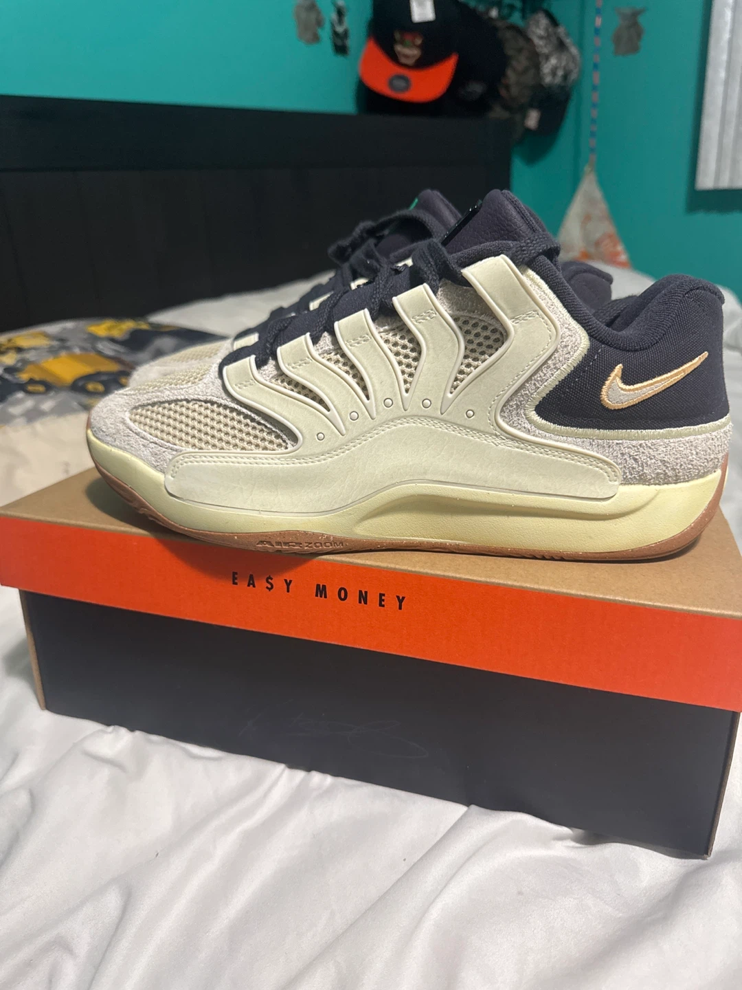 Nike KD 16 "Easy Money" Basketball Shoes