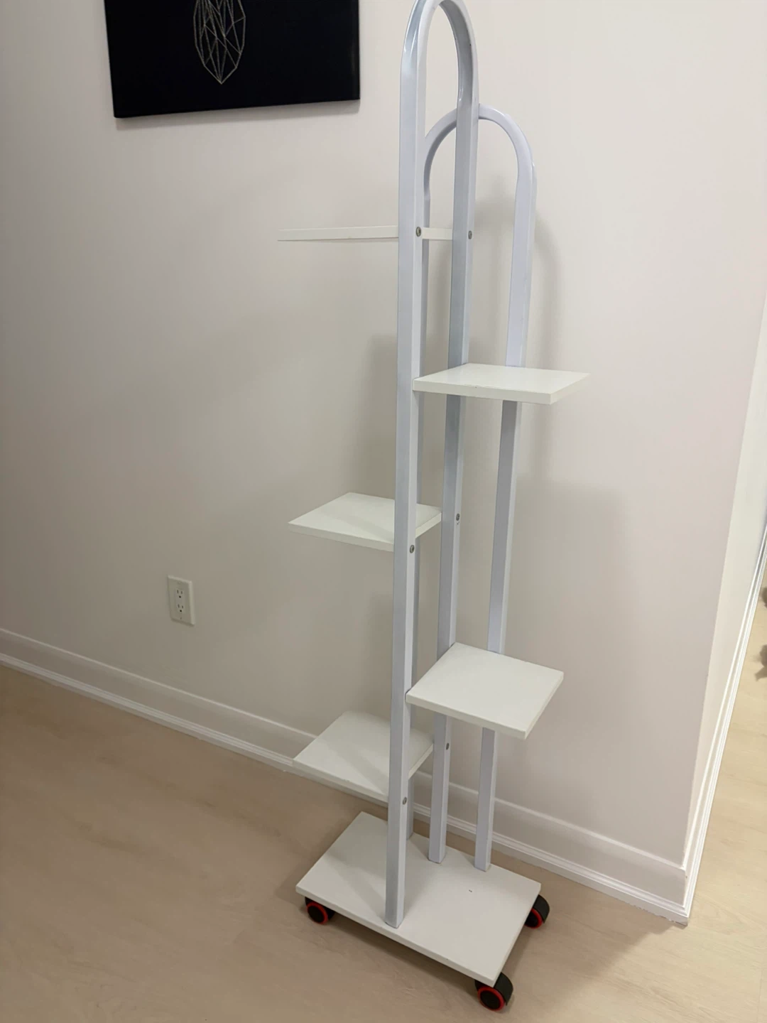 White 6-Tier Plant Stand