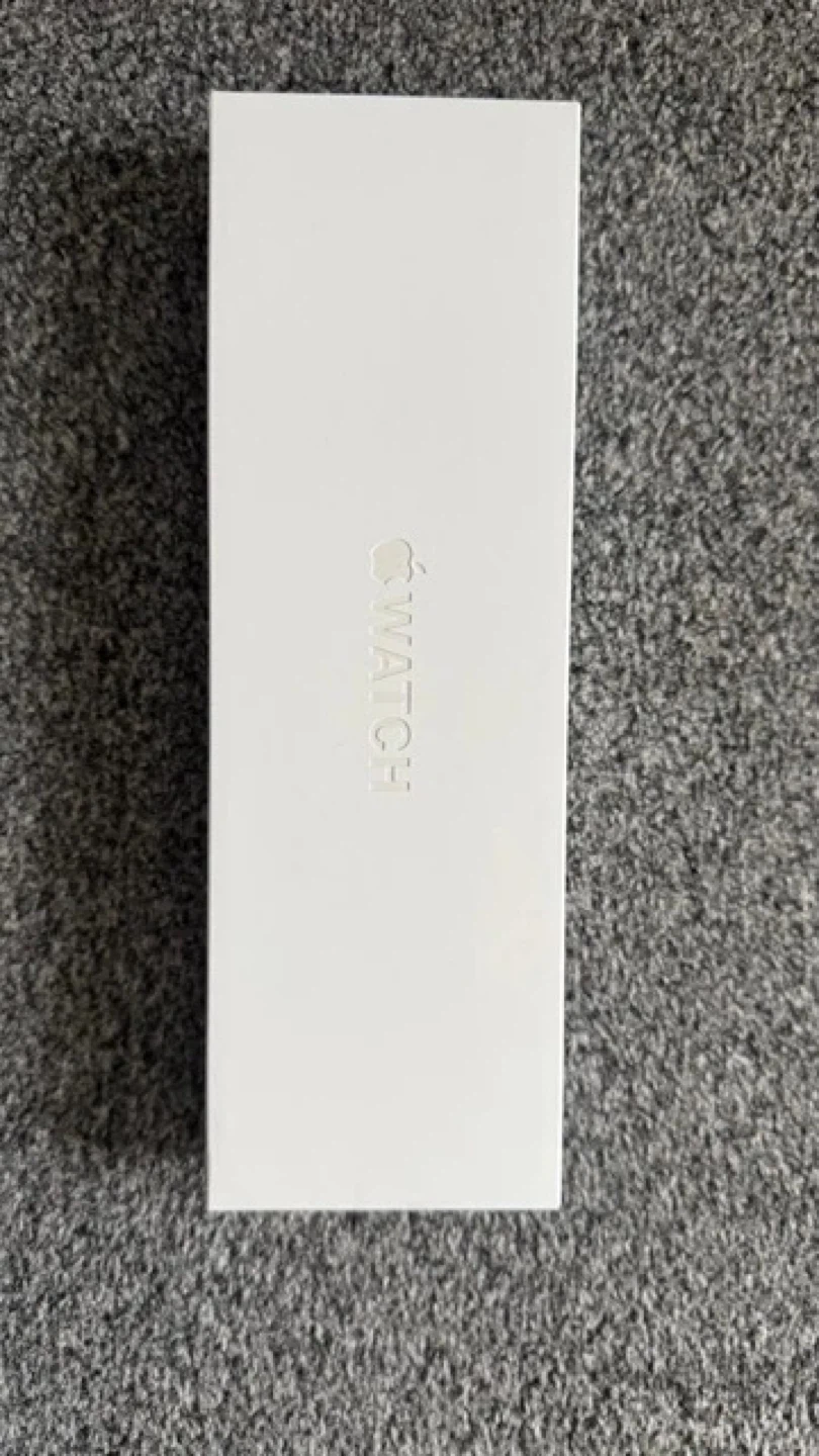 Brand new sealed Apple Watch Series 11GPS 42mm black Aluminium - photo 2