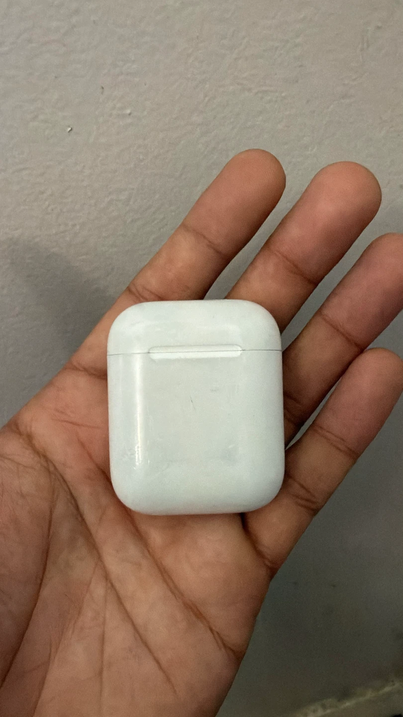 Apple AirPods (2nd Gen)