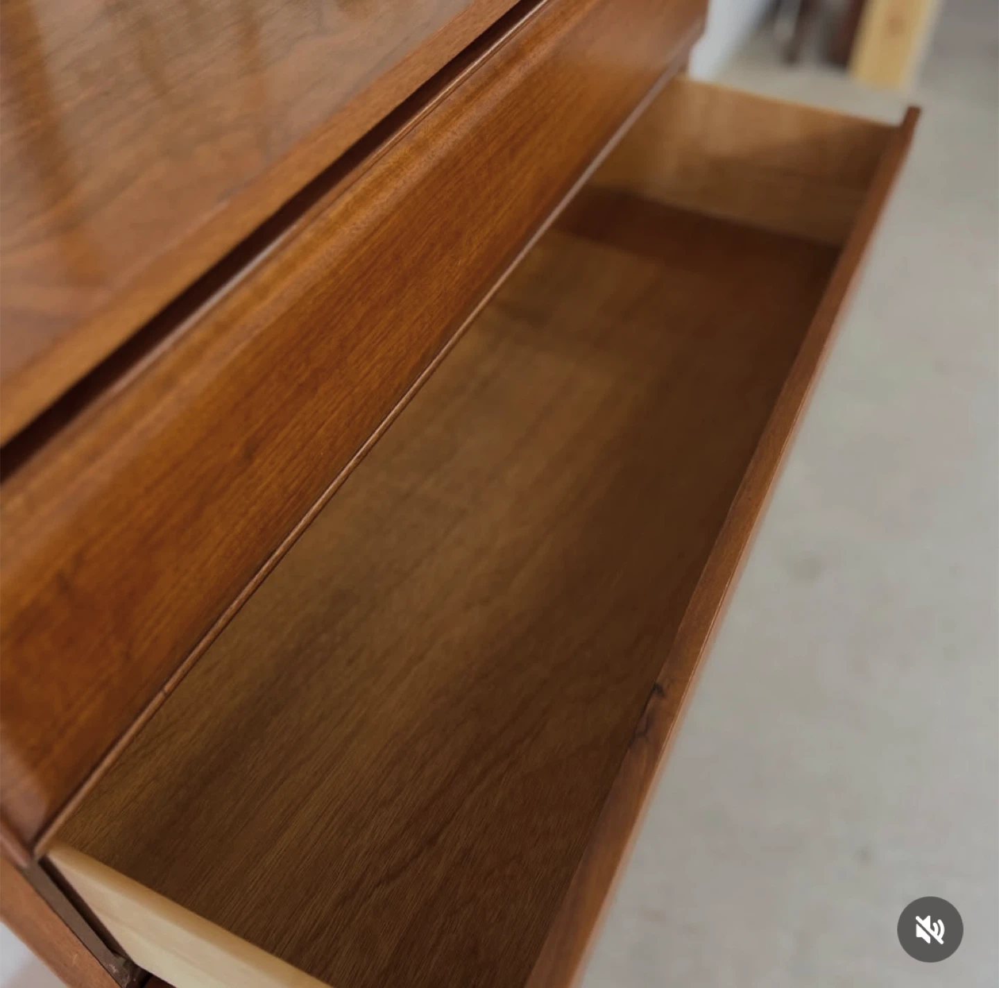 MCM Wood Dresser with 5 Drawers mid century style - photo 2