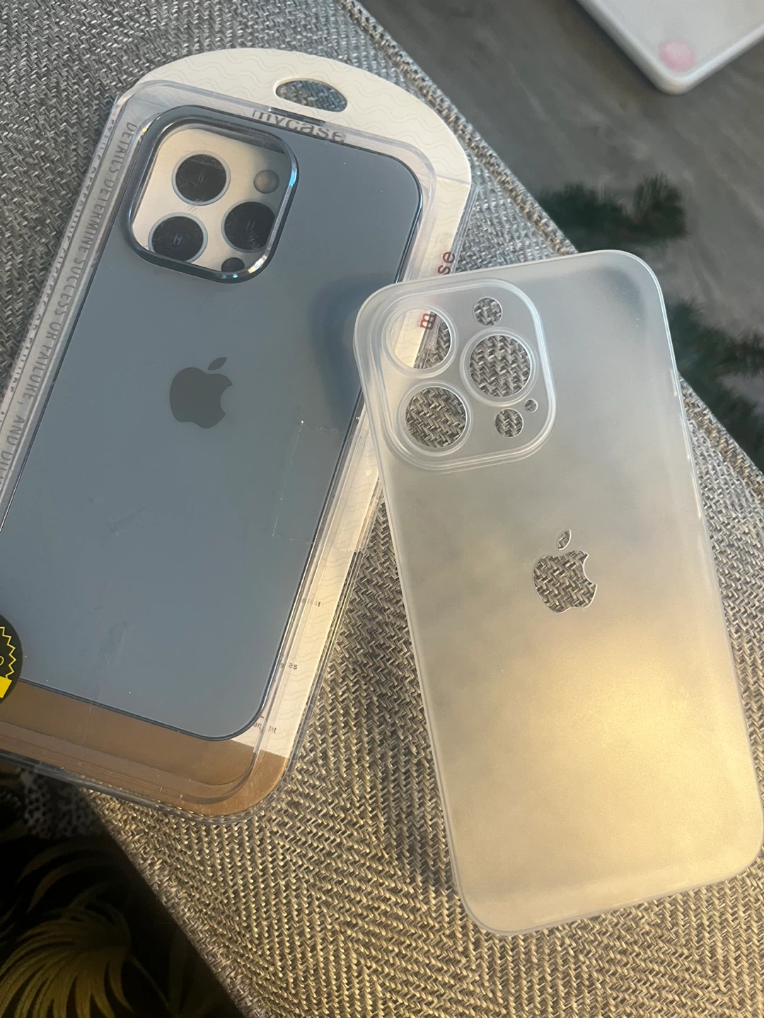 iPhone 13 Pro Max Case - Grey & Frosted Clear